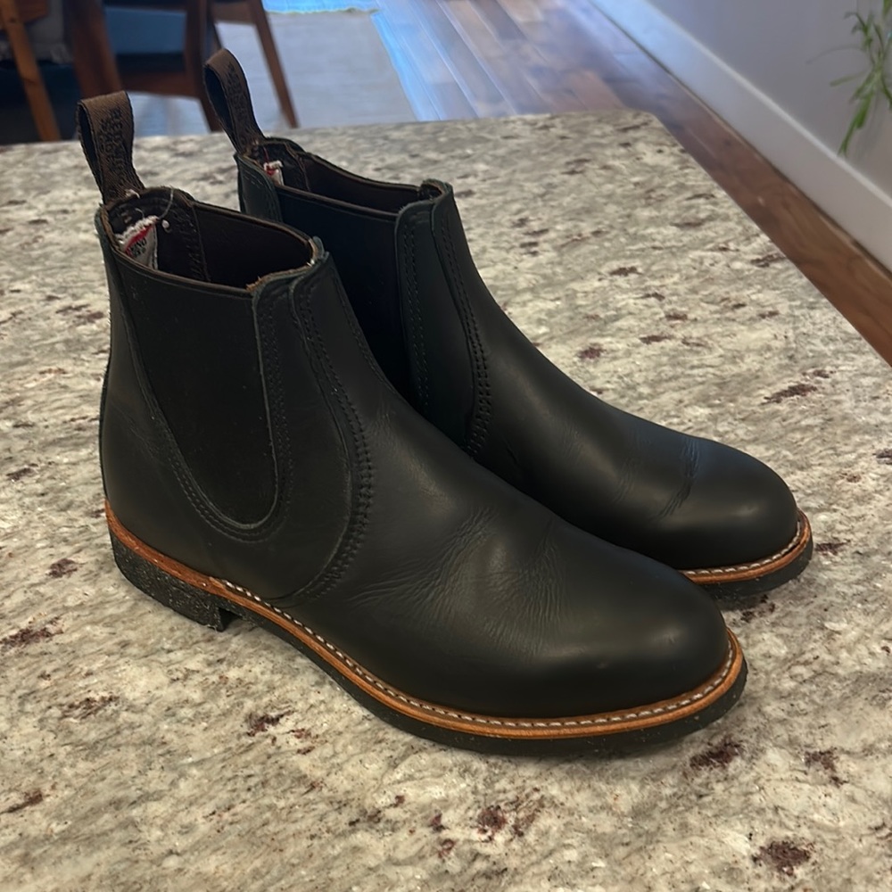 Red wing boots 8200 US 8.5M